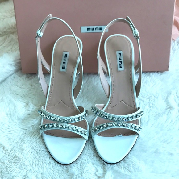 Brand New. MIU MIU White Patent Wave 41 Jewelled High Heels. Never worn. Beauty! - Picture 1 of 10